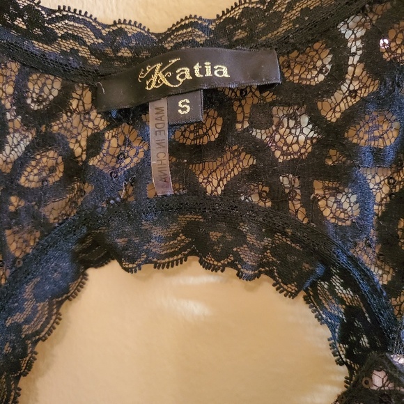 Dress - Picture 4 of 4